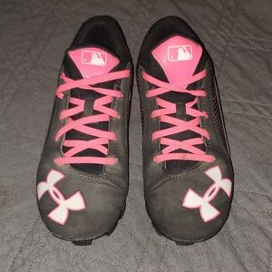 Youth Softball Cleats